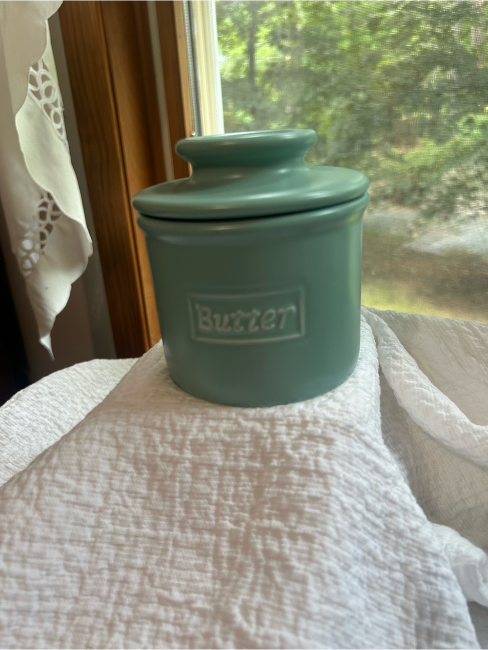 Matte Sage Ceramic Butter Crock - Elegant Kitchen Storage - Picture 6 of 8